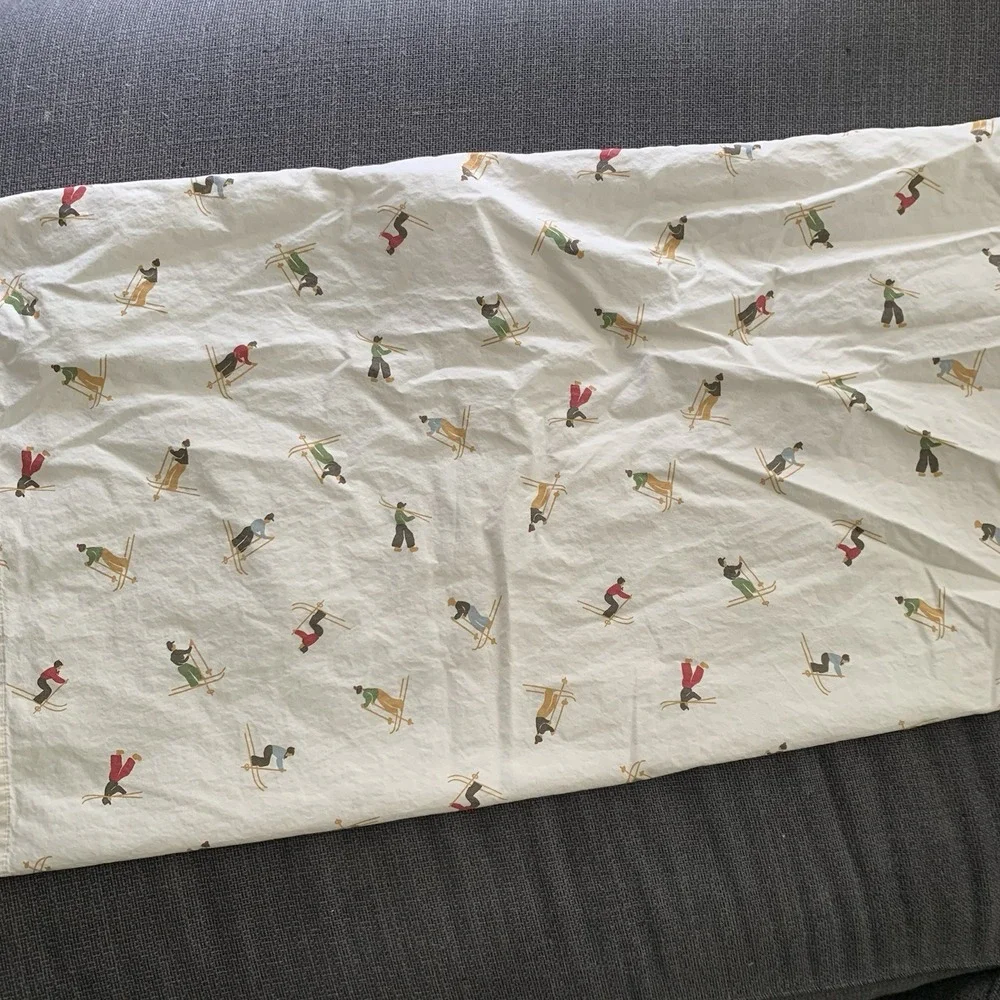Pottery Barn Skiers Organic Fitted Sheet Pillowcases